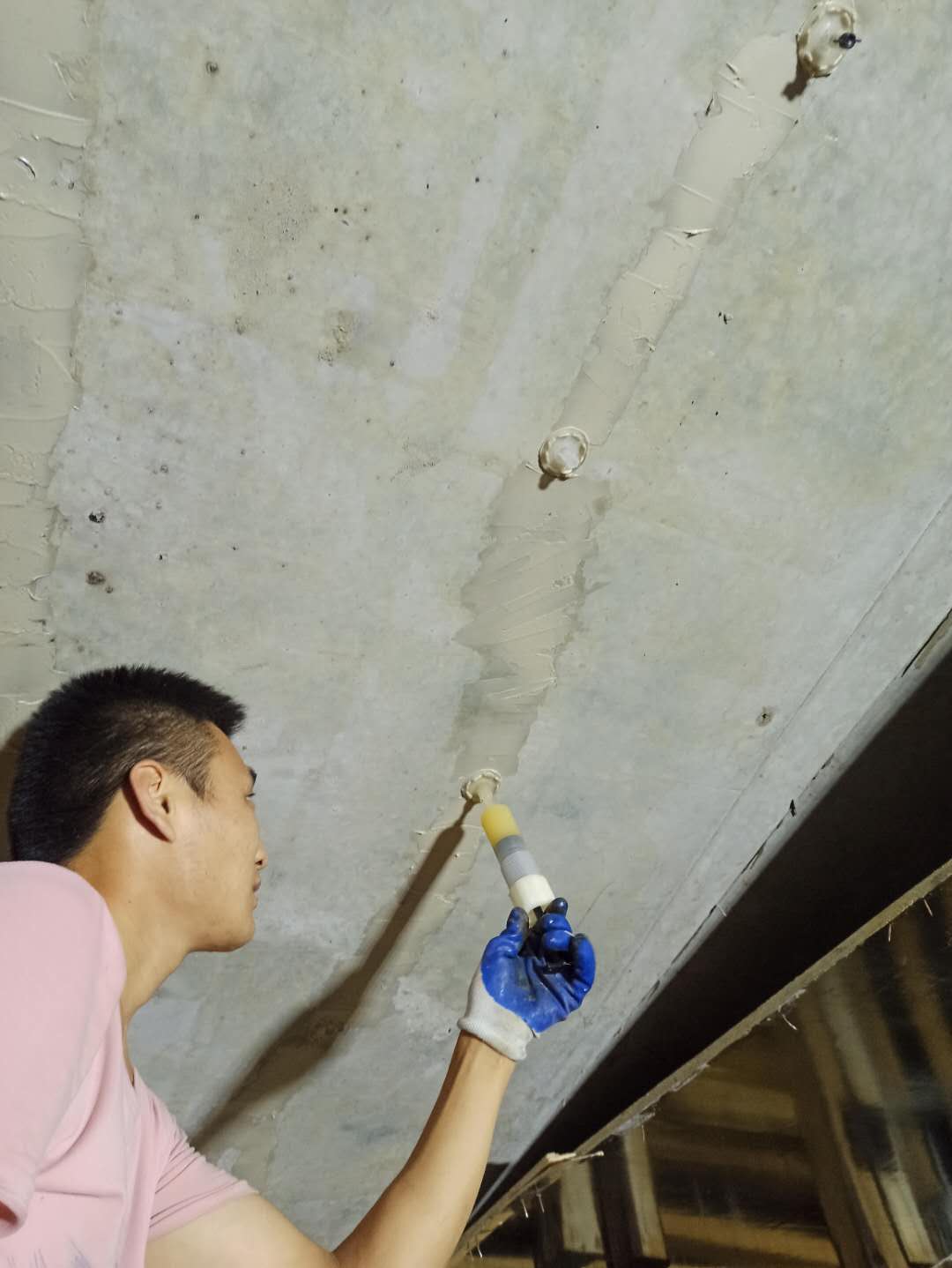 嘉峪关房屋墙体裂缝施工方法